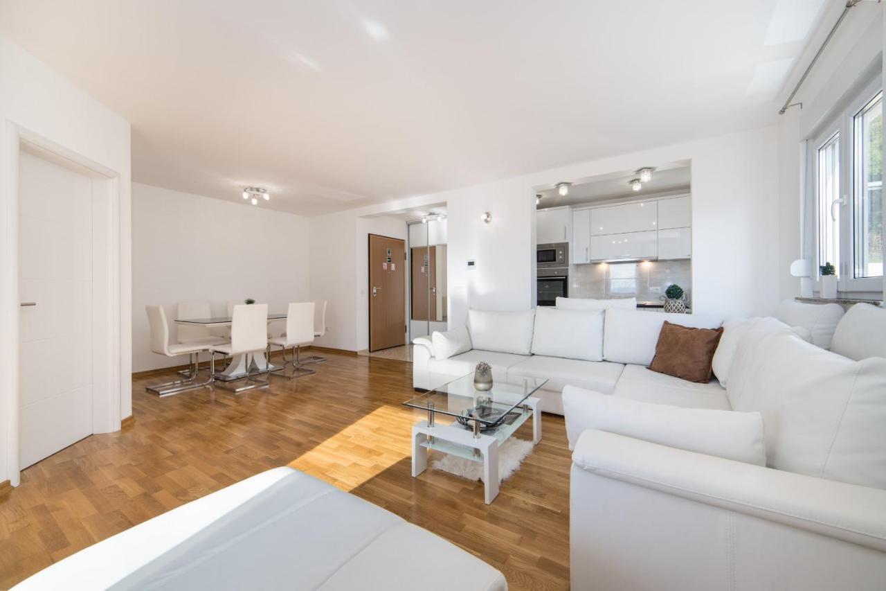 Apartments Crystal マカルスカ エクステリア 写真