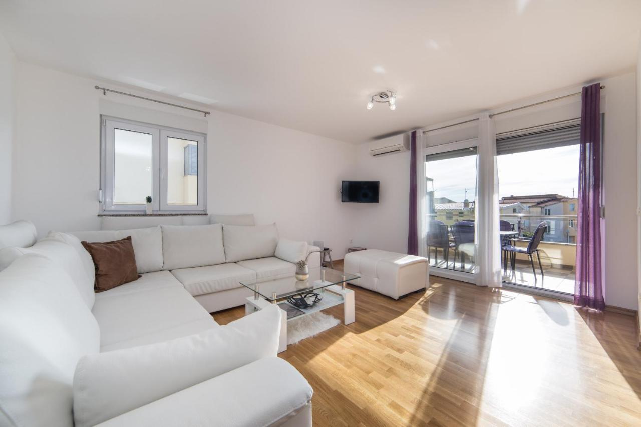 Apartments Crystal マカルスカ 部屋 写真