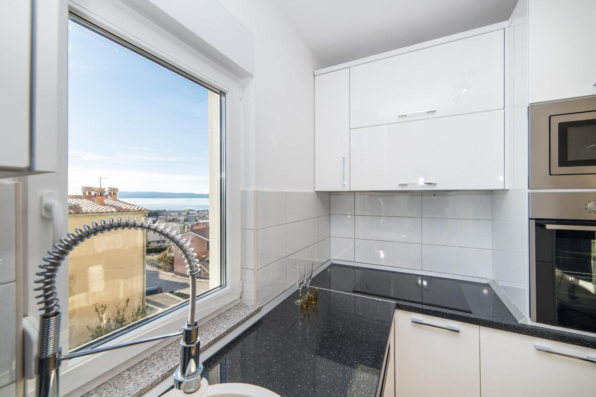 Apartments Crystal マカルスカ 部屋 写真
