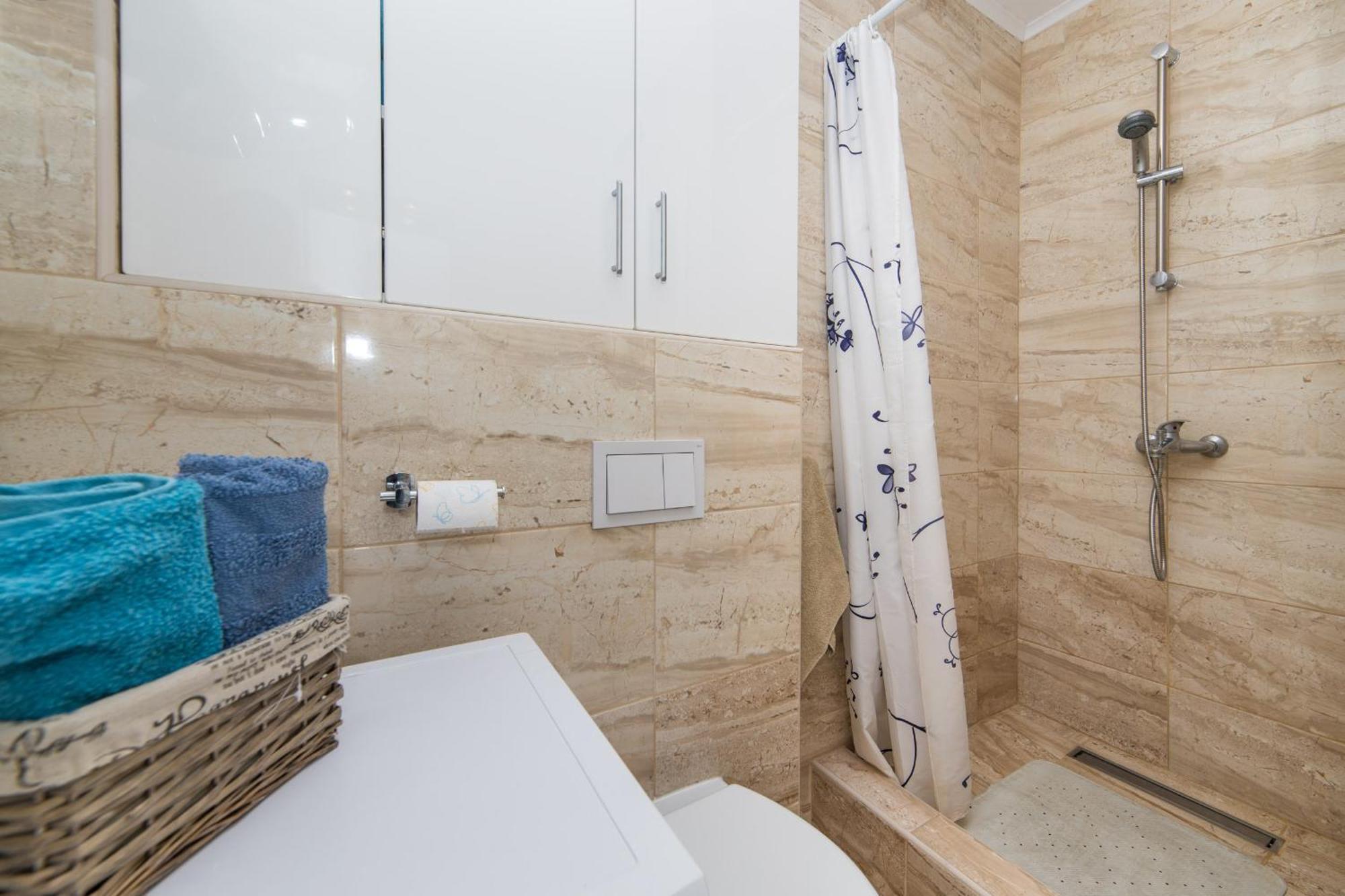 Apartments Crystal マカルスカ 部屋 写真