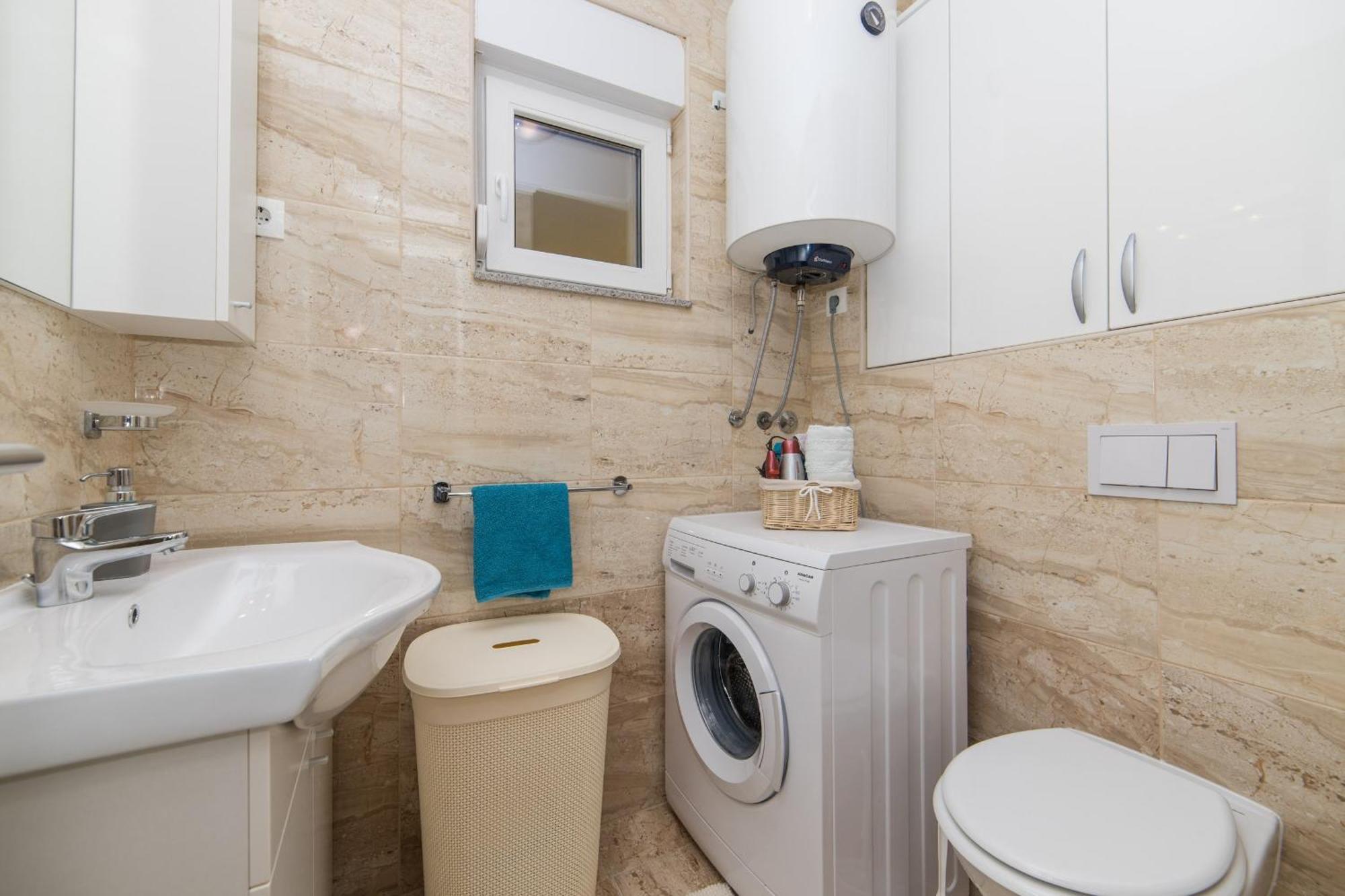 Apartments Crystal マカルスカ 部屋 写真